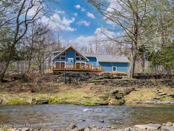 2565 Route 212, Woodstock, NY 12498