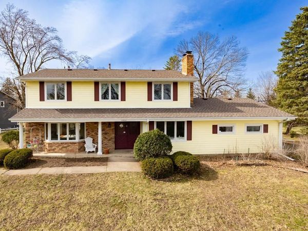 5600 W 70th Street, Edina, MN 55439