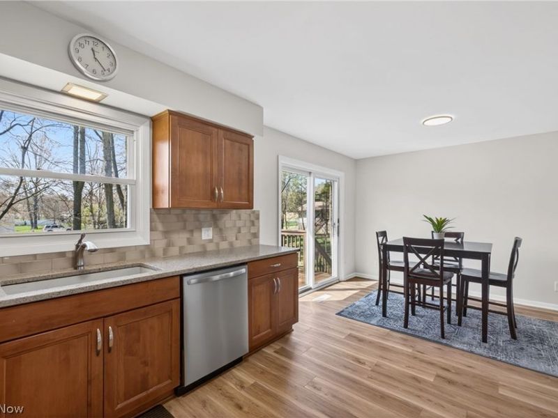 2058 Scenic Way , Akron, OH 44312 Photo 13