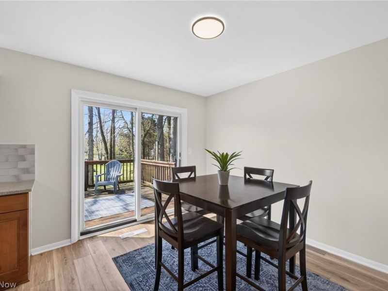 2058 Scenic Way , Akron, OH 44312 Photo 15