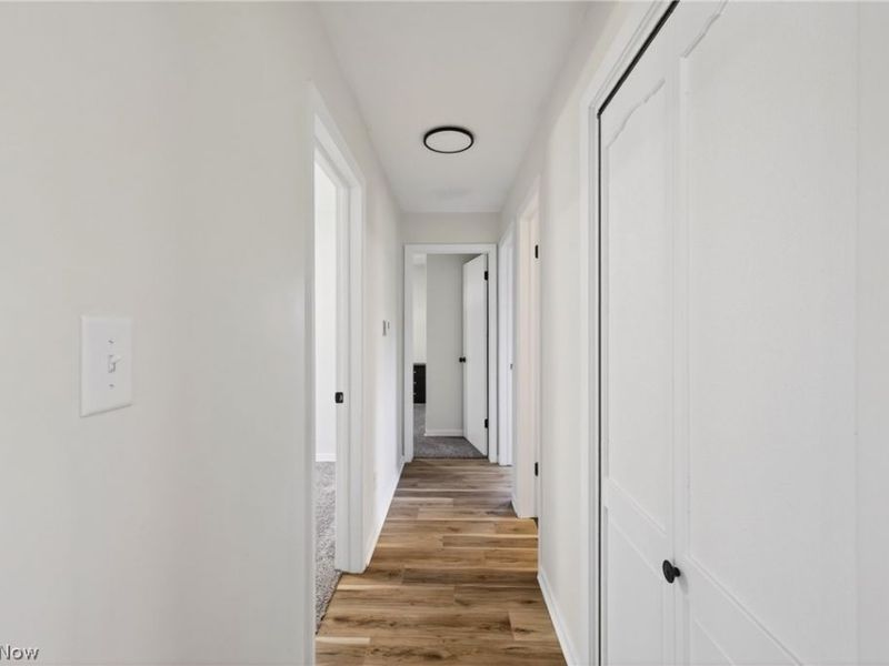 2058 Scenic Way , Akron, OH 44312 Photo 17