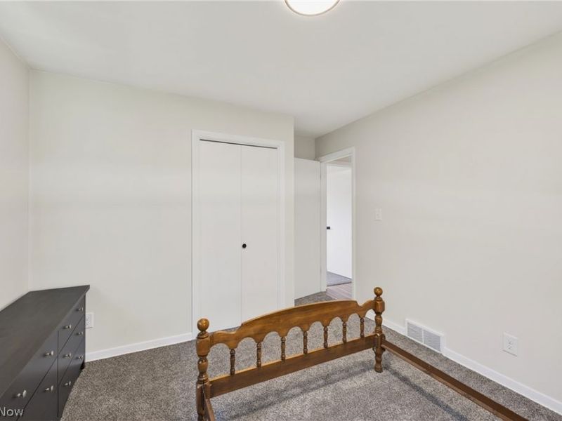 2058 Scenic Way , Akron, OH 44312 Photo 28