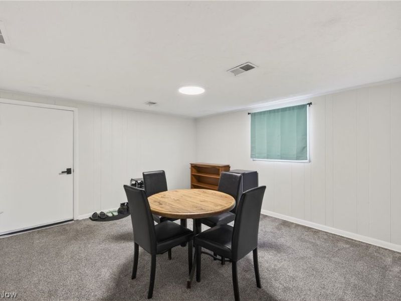 2058 Scenic Way , Akron, OH 44312 Photo 40