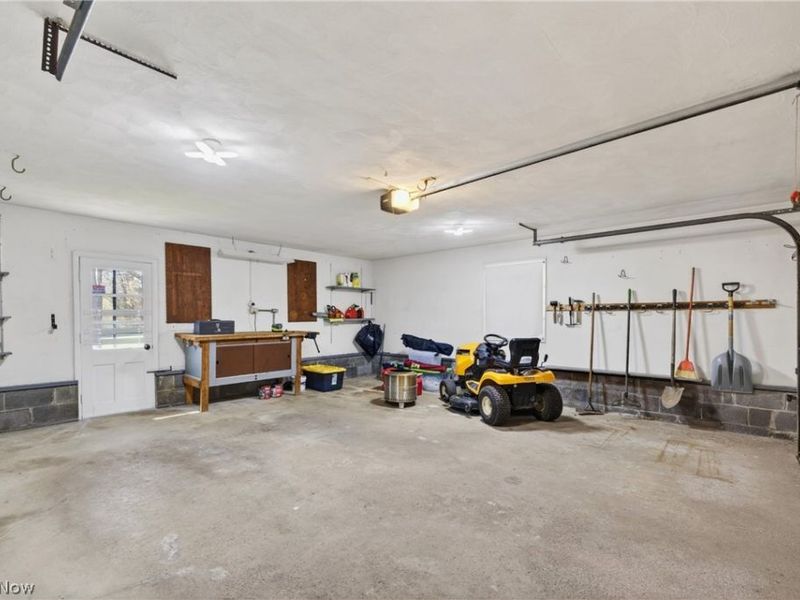 2058 Scenic Way , Akron, OH 44312 Photo 44