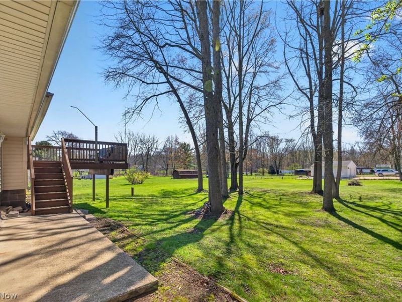 2058 Scenic Way , Akron, OH 44312 Photo 45