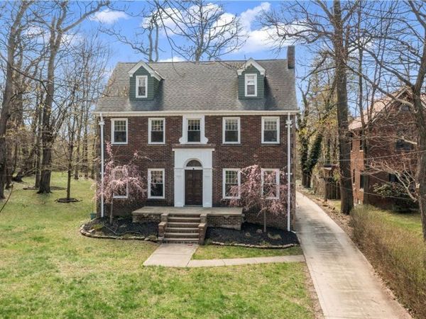 3372 Mayfield Road, Cleveland Heights, OH 44118