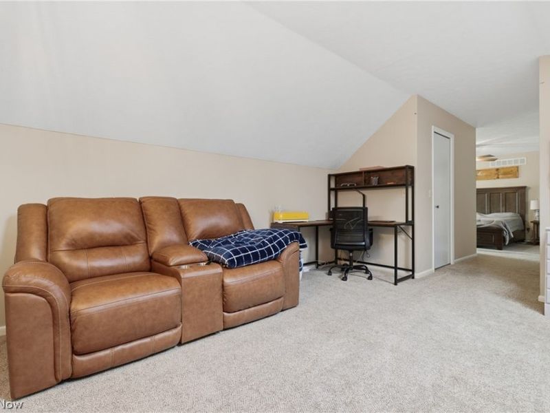 598 Chancellor Circle , Avon Lake, OH 44012 Photo 26