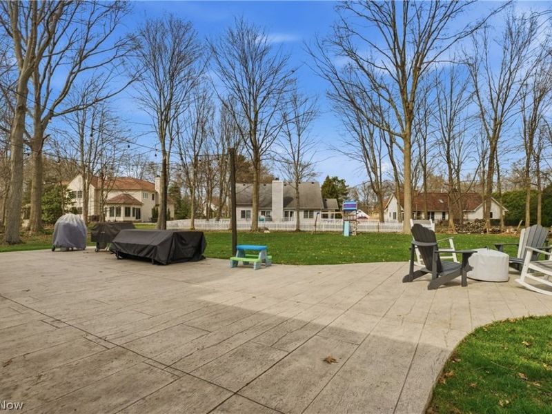 598 Chancellor Circle , Avon Lake, OH 44012 Photo 39