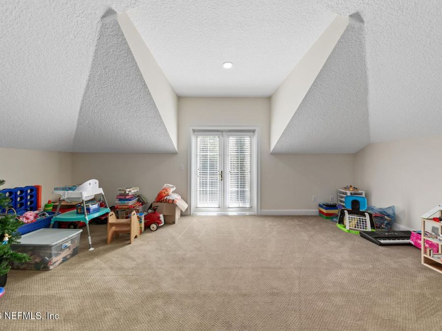 Property Image 76