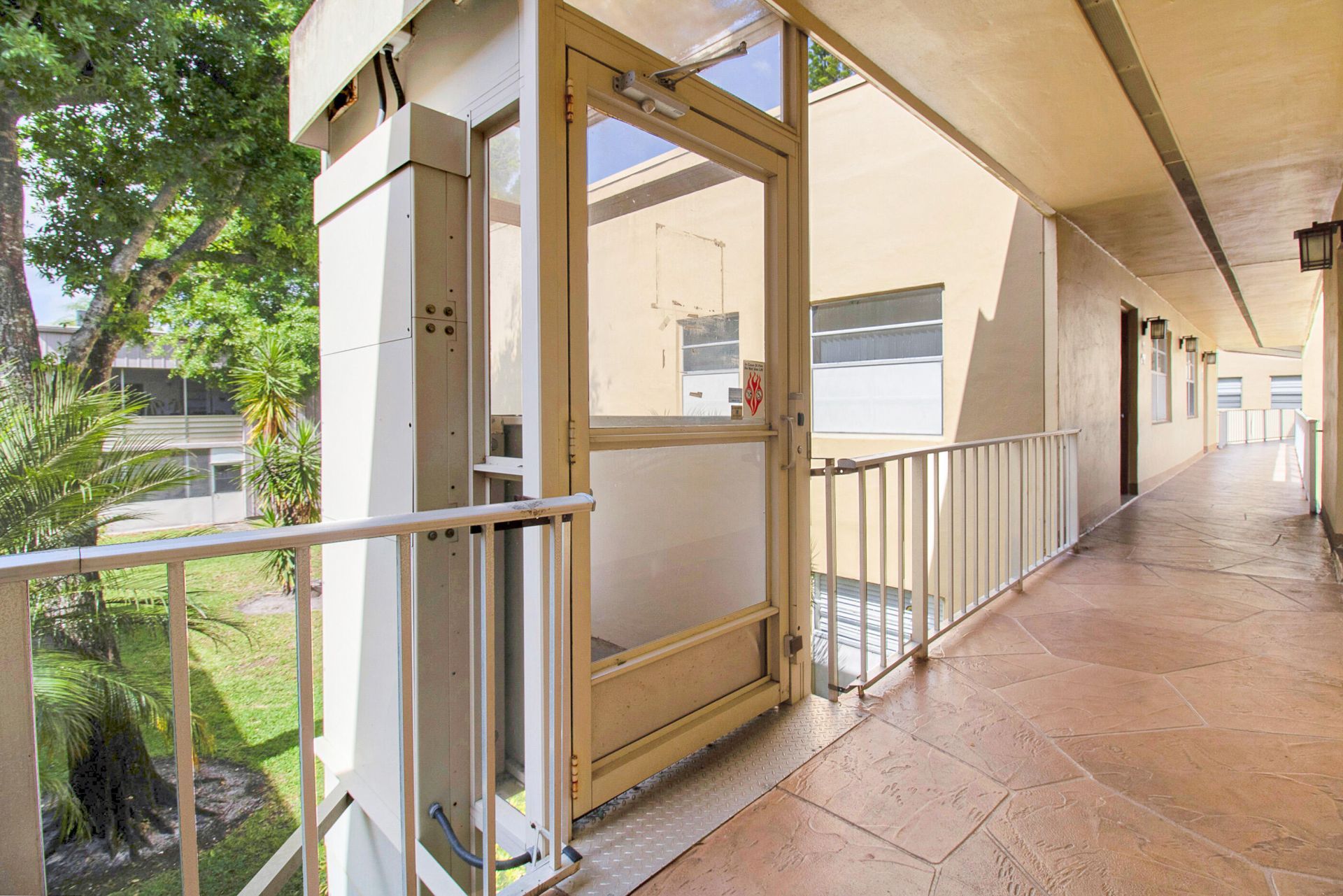 525 Capri K, Delray Beach, FL 33484 Photo