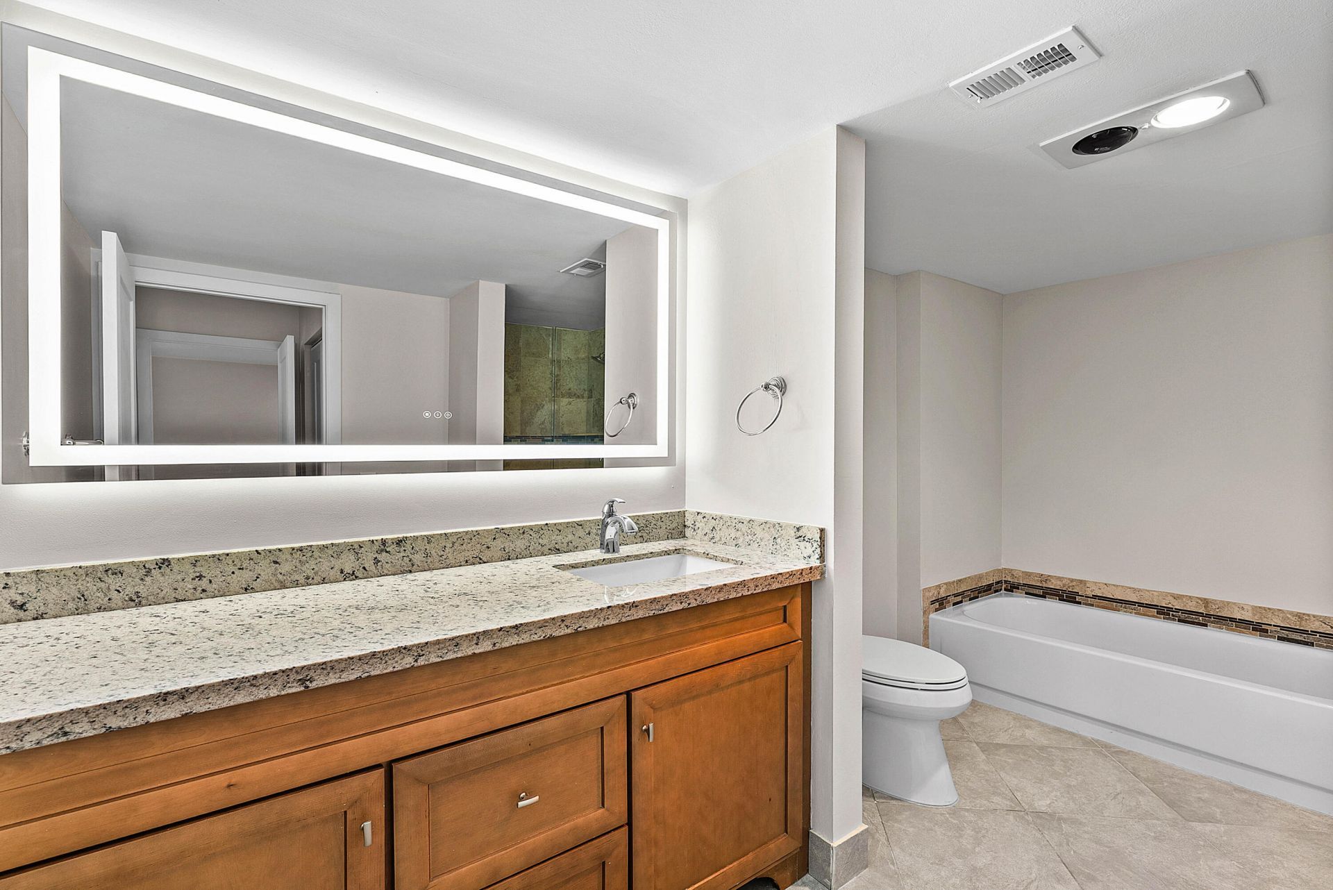 24 Stratford Drive E, Unit F, Boynton Beach, FL 33436 Photo