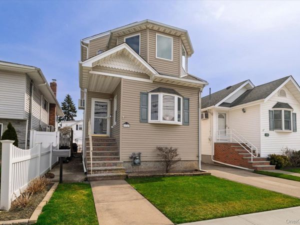 114 Lawson Avenue , East Rockaway, NY 11518