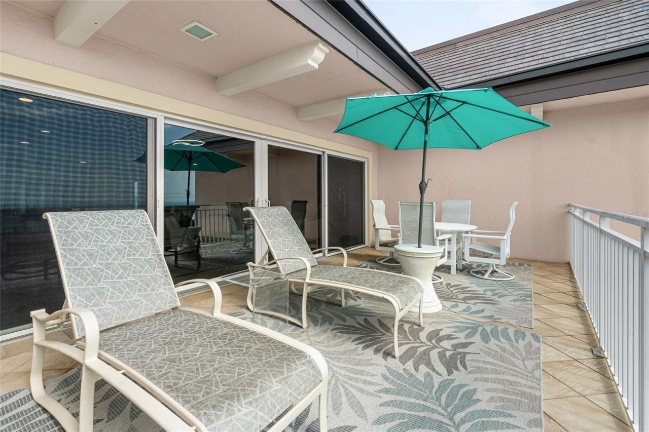 711 Beach Road, Unit 408, Sarasota, FL 34242 Photo