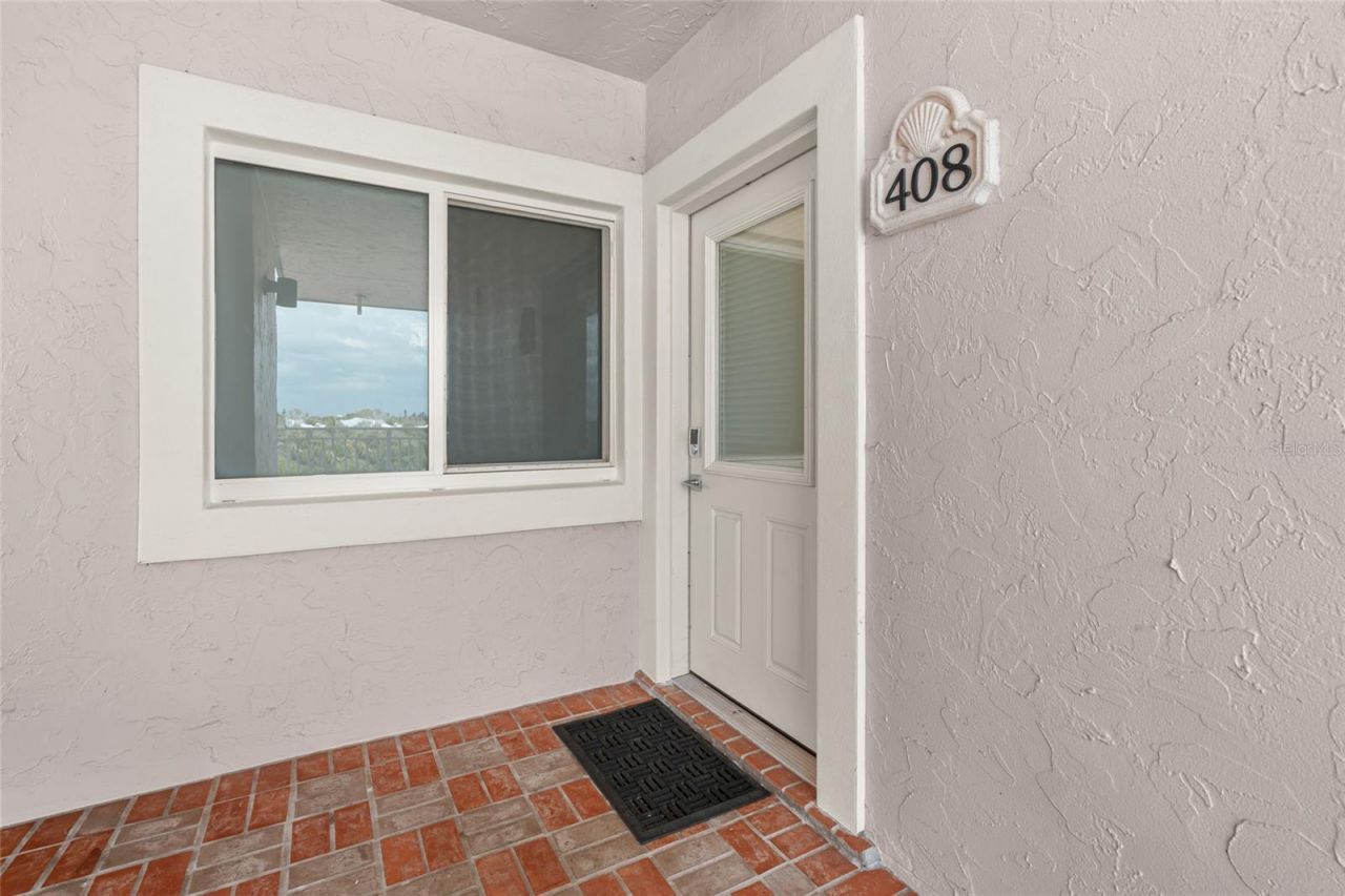 711 Beach Road, Unit 408, Sarasota, FL 34242 Photo