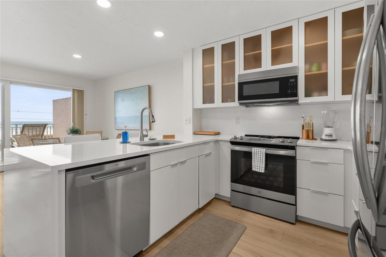 711 Beach Road, Unit 408, Sarasota, FL 34242 Photo