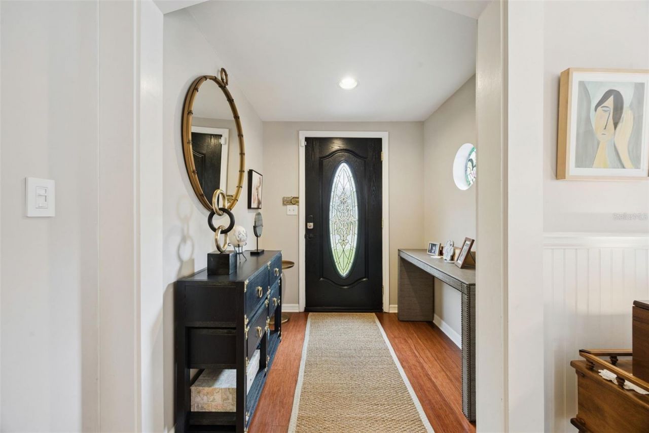 2100 Mae Street , Orlando, FL 32806 Photo