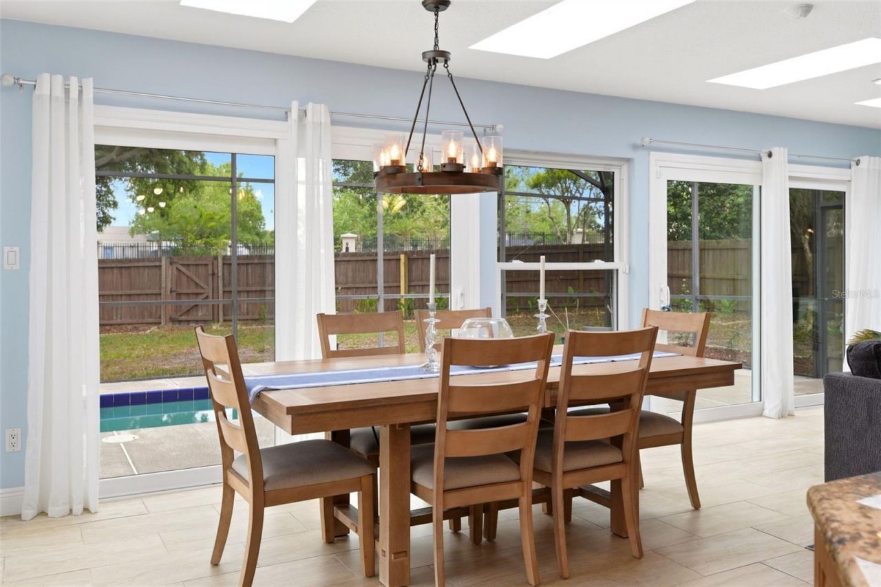 7432 Sparkling Lake Rd , Orlando, FL 32819 Photo