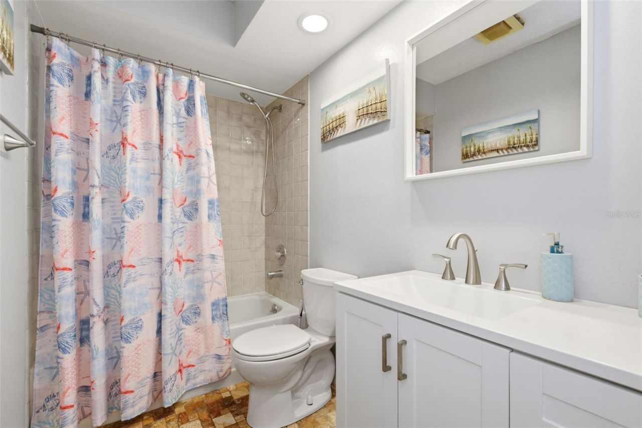 7432 Sparkling Lake Rd , Orlando, FL 32819 Photo