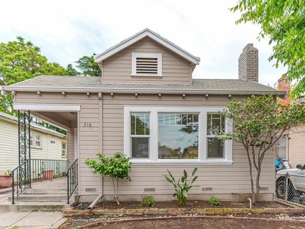 318 E Pine St, Stockton, CA 95204