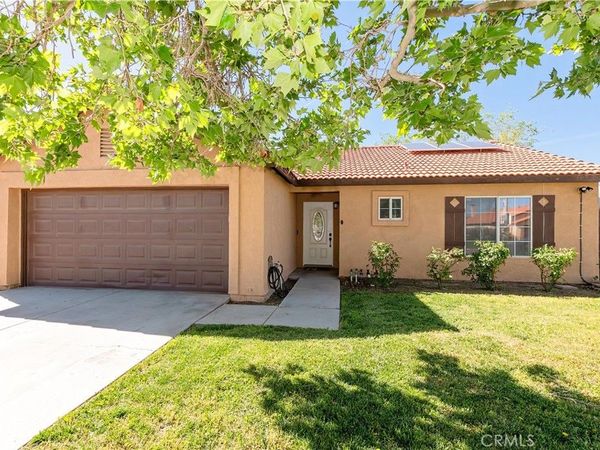 4034 E Avenue R6, Palmdale, CA 93552