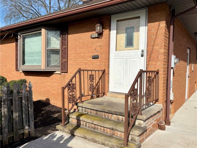 355 Gayle Drive , Sheffield Lake, OH 44054 Photo 14