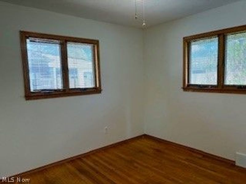 355 Gayle Drive , Sheffield Lake, OH 44054 Photo 9