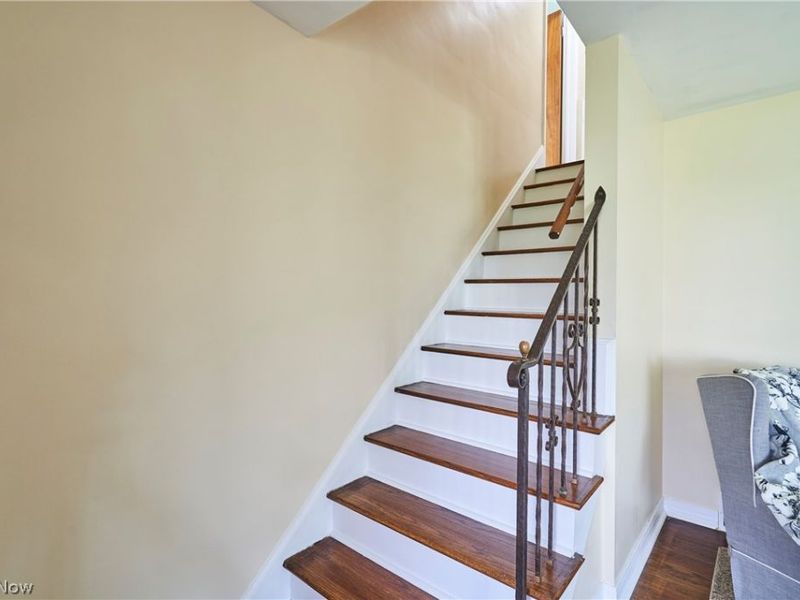 1360 Croyden Road , Lyndhurst, OH 44124 Photo 20