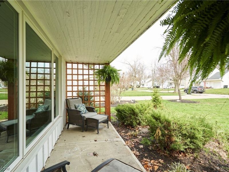 1360 Croyden Road , Lyndhurst, OH 44124 Photo 27