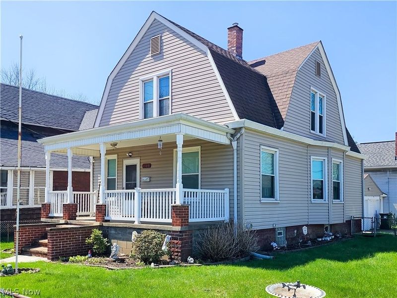 203 Harrison Avenue SW, Canton, OH 44706 Photo 1