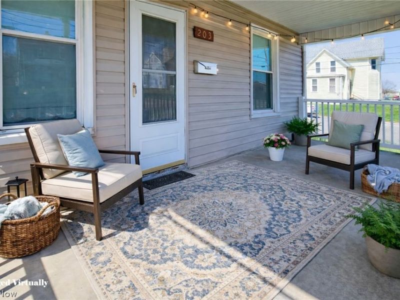 203 Harrison Avenue SW, Canton, OH 44706 Photo 2