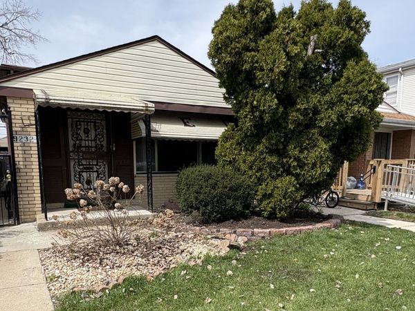 9232 S EGGLESTON Avenue , Chicago, IL 60620
