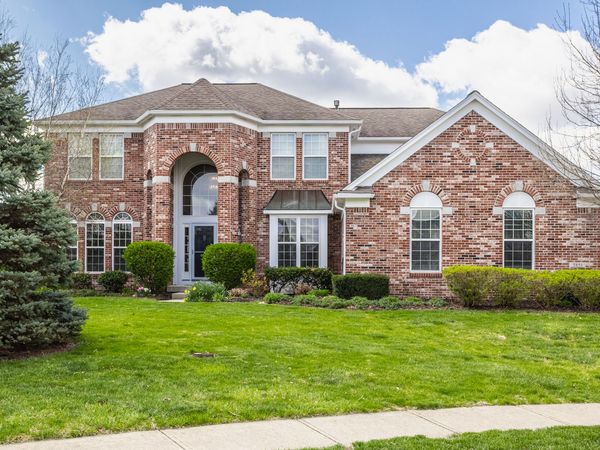 3851 Meadow Side Court, Zionsville, IN 46077