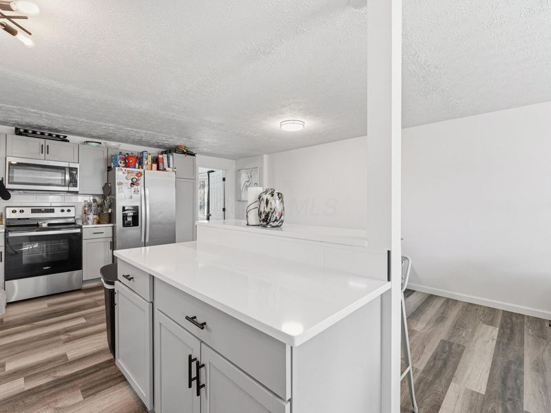 2302 Tempest Drive, Columbus, OH 43232 Photo 11