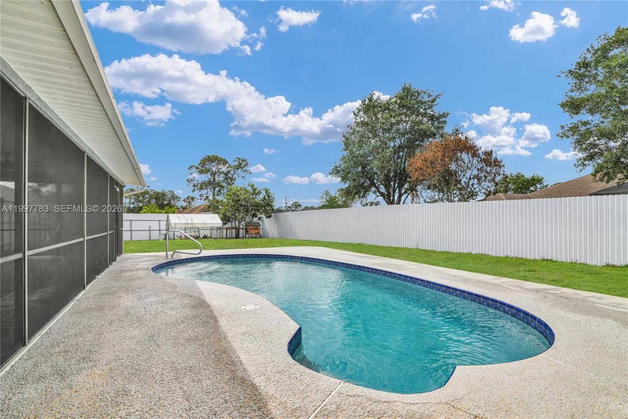 702 NW Orchid St, Port Saint Lucie, FL 34983 Photo
