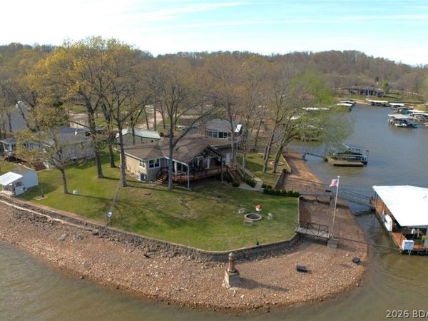 174 Chipmunk Drive , Edwards, MO 65326