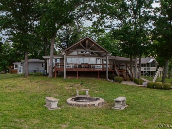 174 Chipmunk Drive, Edwards, MO 65326