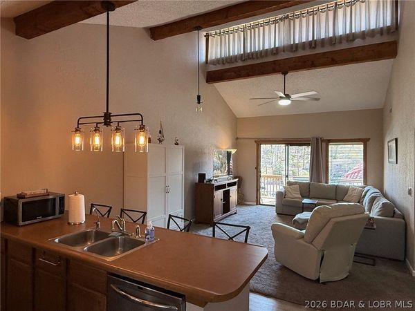 52 Wrenwood Circle, Unit 3C, Lake Ozark, MO 65049