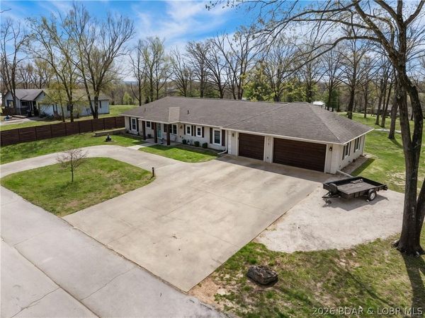 111 Woodcrest Avenue, Laurie, MO 65037