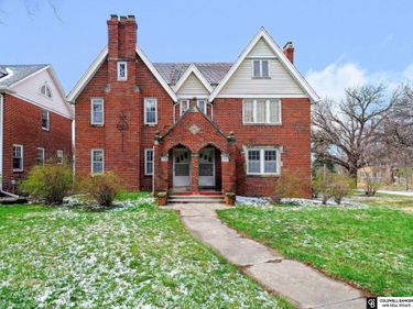 102 S 54th Street, Omaha, NE 68132