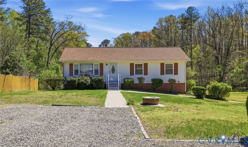 19353 Boulwares Road, Ruther Glen, VA 22546 Main Photo