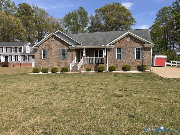 6513 Strawbank Drive, Hanover, VA 23116