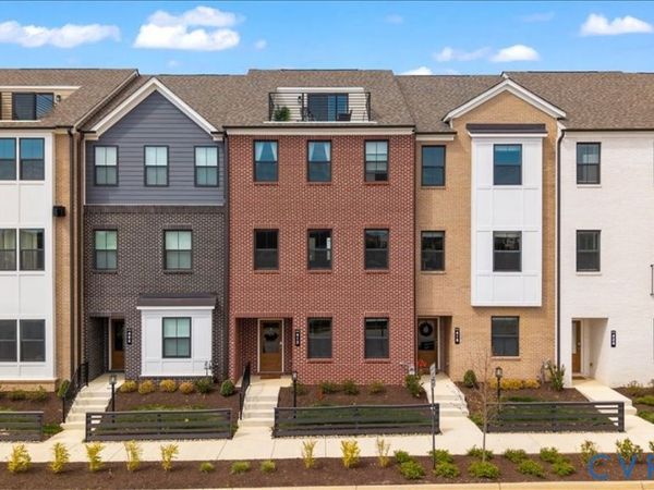 412 Quiet Breeze Alley , Midlothian, VA 23113