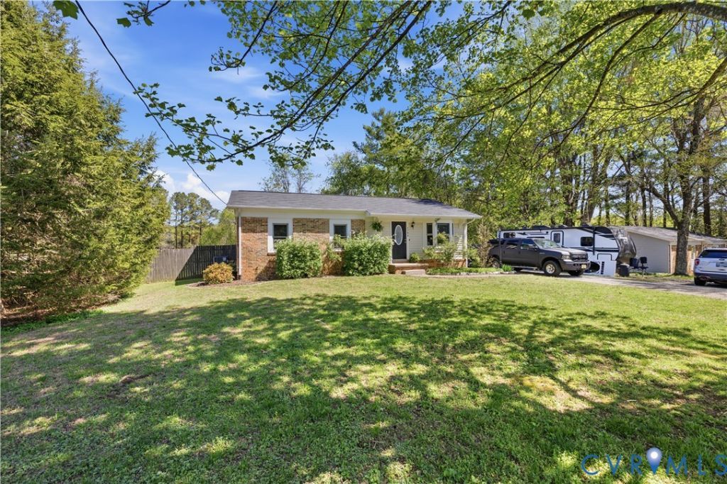 2980 Three Chopt Road, Gum Spring, VA 23065 Main Photo