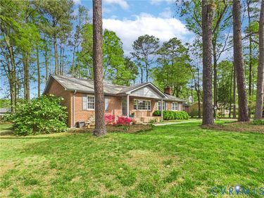 1637 Forest Glenn Circle , Chesterfield, VA 23836
