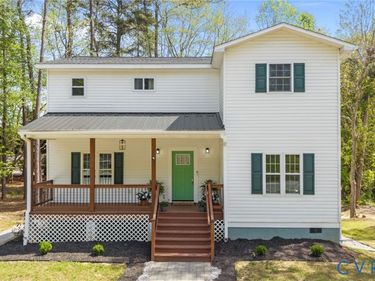 2701 Perdue Avenue, Chester, VA 23831