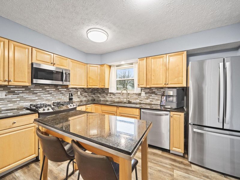 2040 Smokymill Road , Dublin, OH 43016 Photo 12