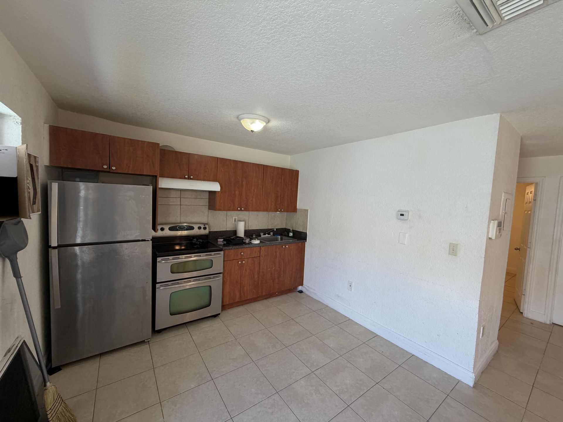 1305 NW 2nd, Unit 2, Pompano Beach, FL 33060 Photo