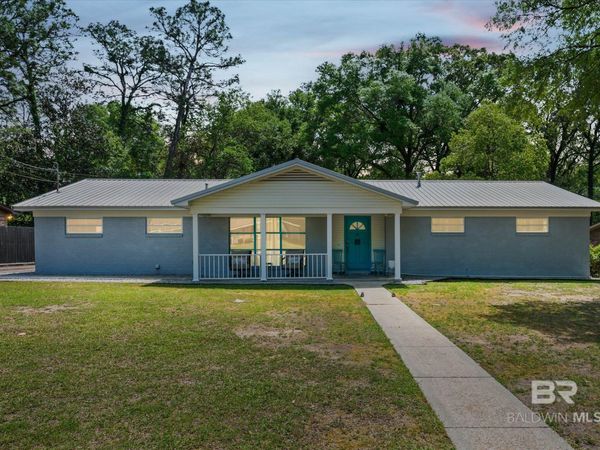 5955 Chalet Drive, Mobile, AL 36608