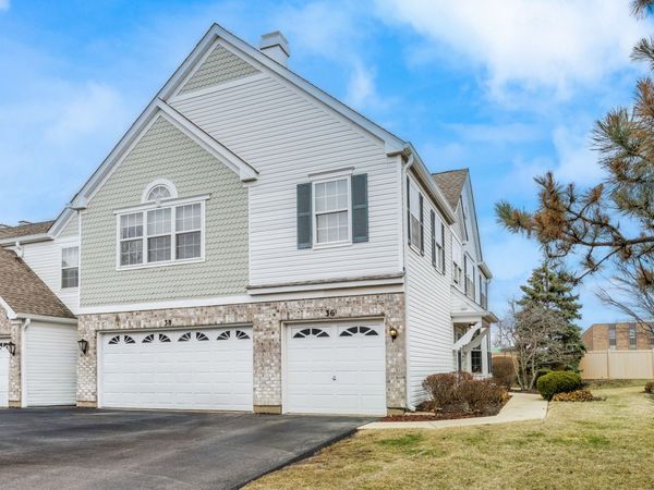 36 Arboretum Drive , Lombard, IL 60148