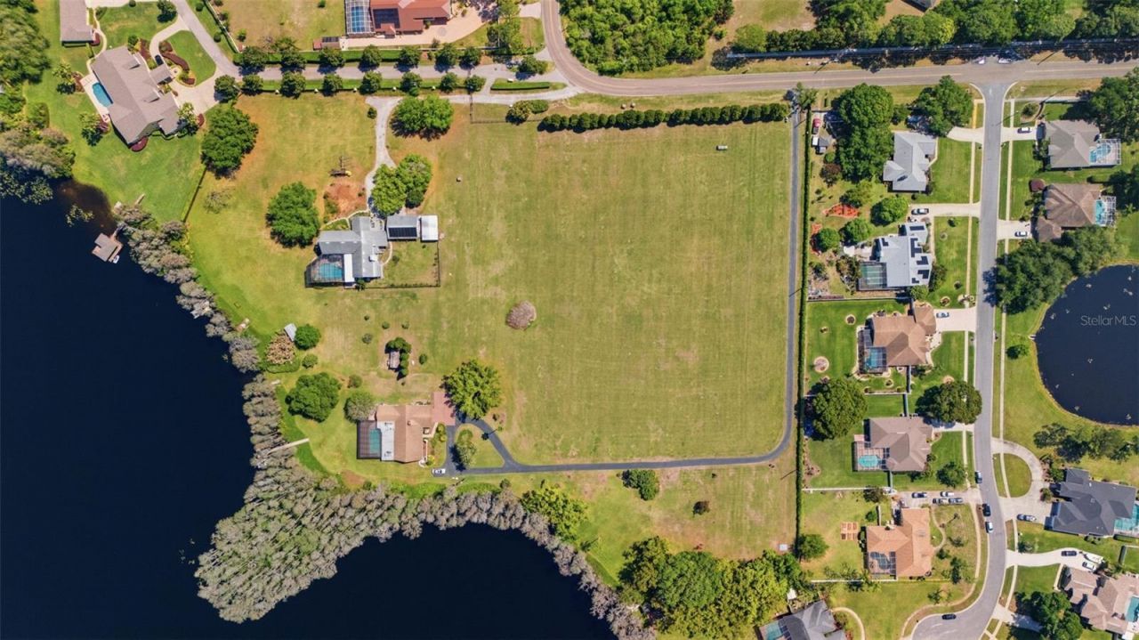 820 Newberger Road , Lutz, FL 33549 Photo